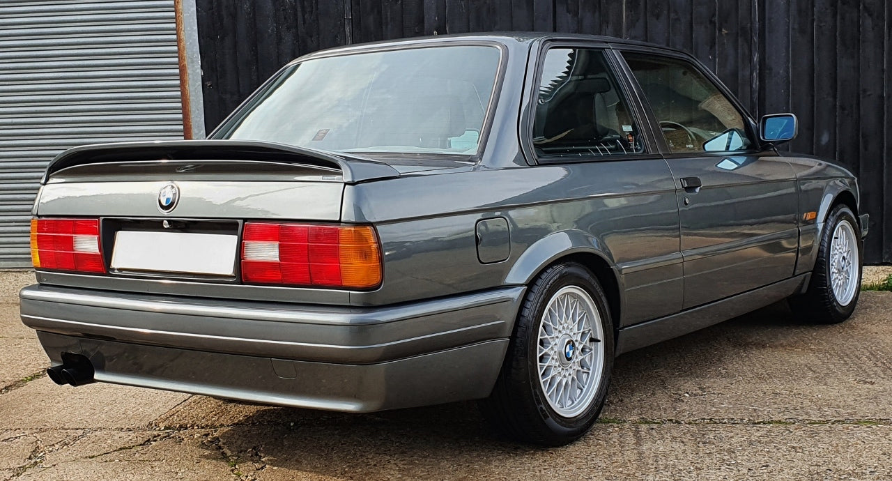 BMW E30 M-TECH II REAR BUMPER
