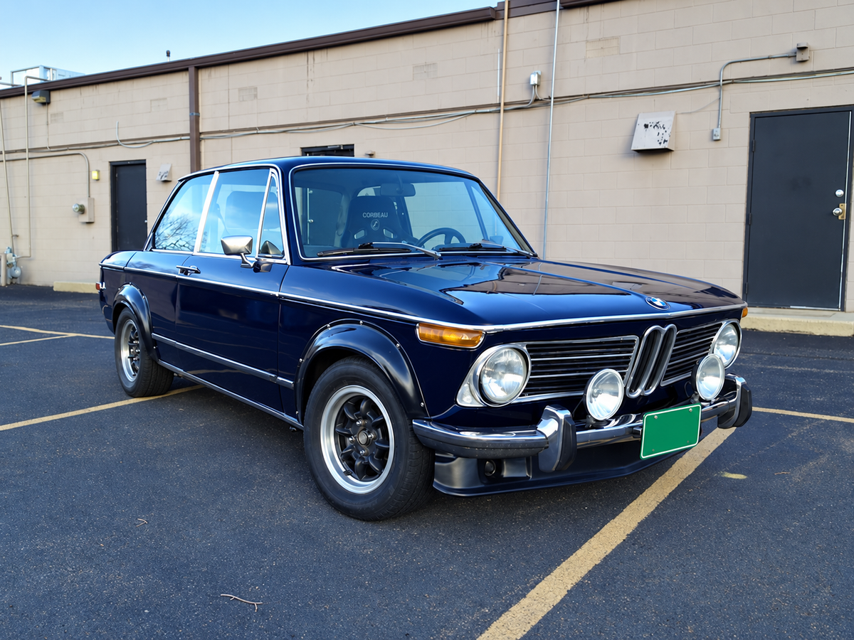 BMW E10 2002 TURBO STYLE FENDER FLARES
