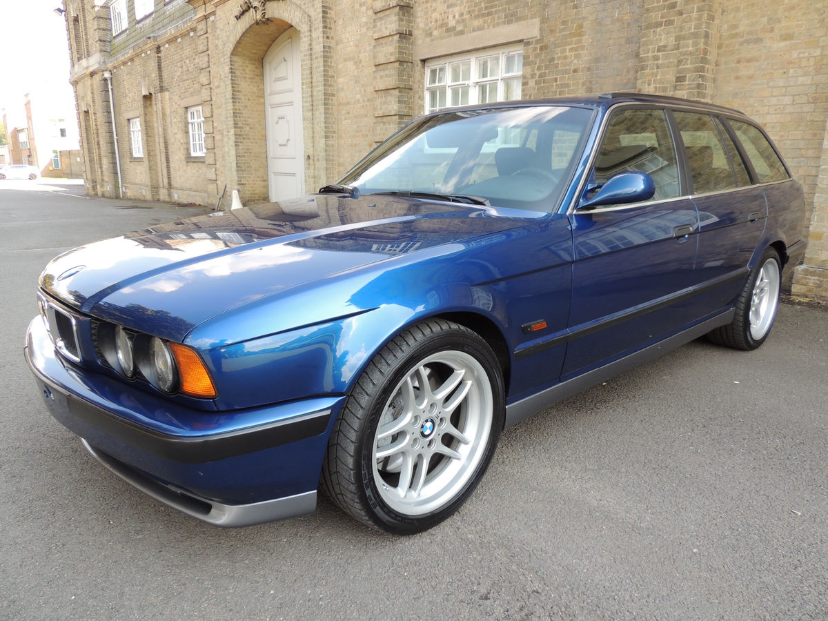 BMW E34 M5 STYLE SIDE SKIRTS