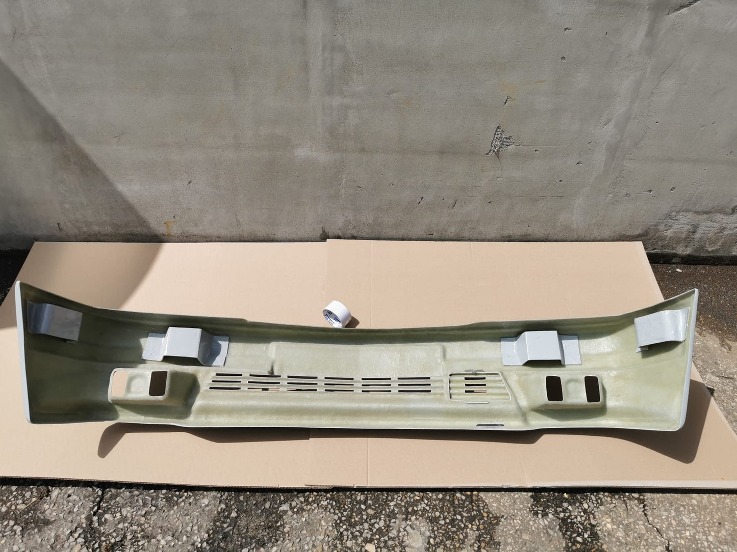 W201 AMG STYLE FRONT BUMPER