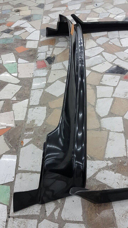 W123 AMG STYLE FRONT BUMPER ADD-ON