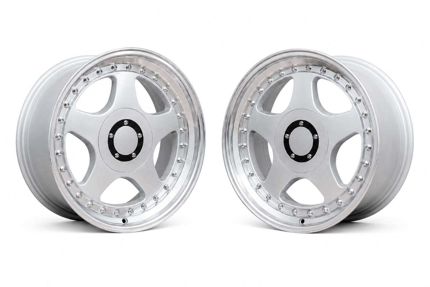 16" OZ FUTURA STYLE – F: 7.5J ET35 / R: 7.5J ET35 – 4x100 / 4x108