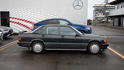 W201 AMG STYLE SIDE SKIRTS SET