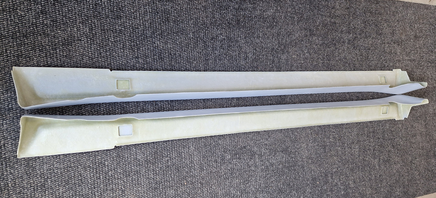 W124/S124 AMG STYLE GEN1/GEN2 SIDESKIRTS SET