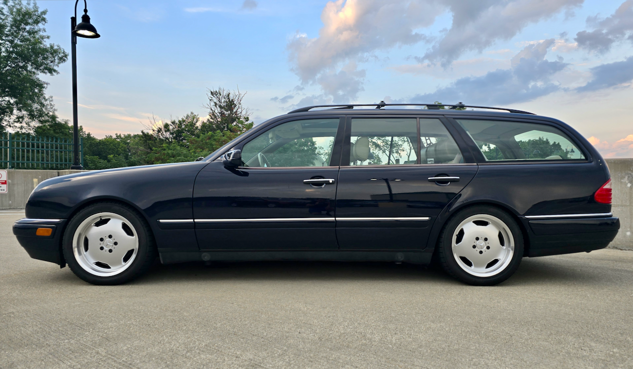 18" AERO II MONOBLOCK STYLE (NO STICKERS) – F: 8J ET30 / R: 9J ET30 – 5x112