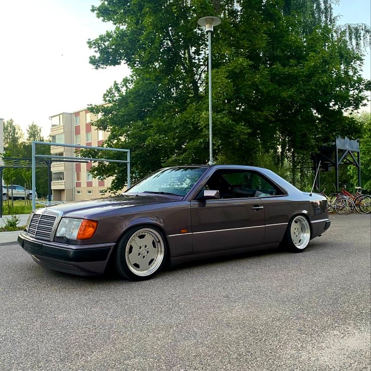 17" AERO III STYLE (PERFORMA 25) – F: 8J ET25 / R: 9.5J ET25 – 5x112