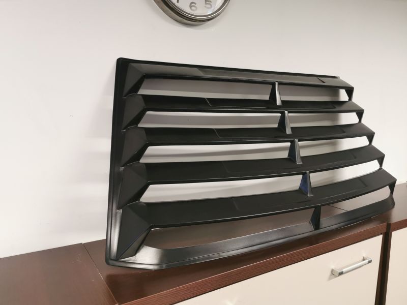 W201 REAR WINDOW LOUVER ABS