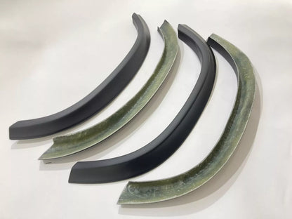 W201 16V FENDER FLARES SET