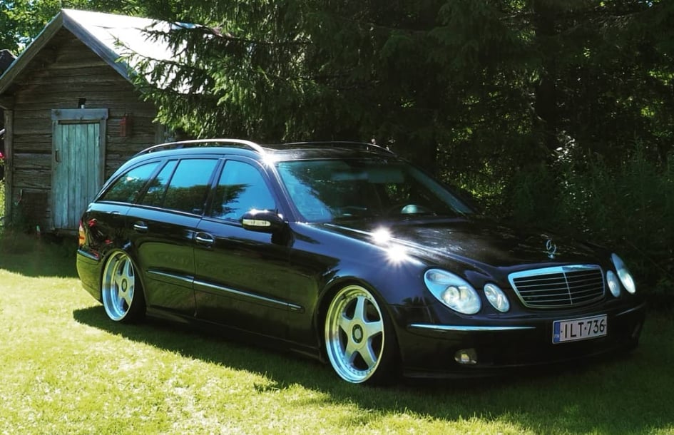 19" OZ FUTURA STYLE – F: 8.5J ET35 / R: 10.5J ET35 – 5x112 / 5x120