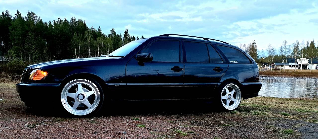 18" OZ FUTURA STYLE WHEELS 5X112/5X120