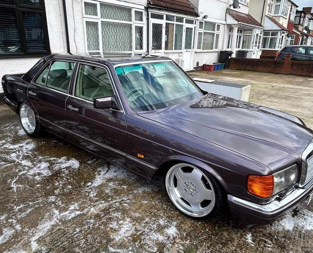 18" AERO II MONOBLOCK STYLE 5X112 (WITH STICKERS)