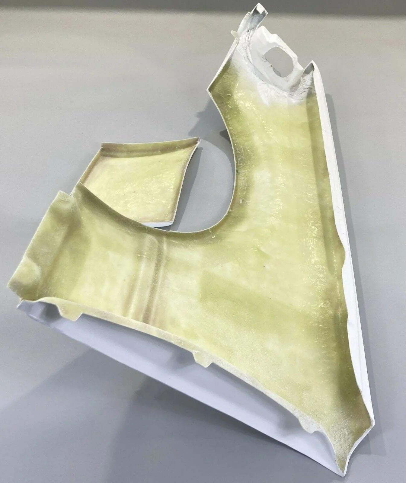 W124/C124/S124 E500/E63 WIDE FRONT FENDERS SET