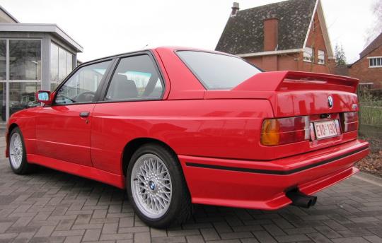 BMW E30 wide M3-style rear bumper
