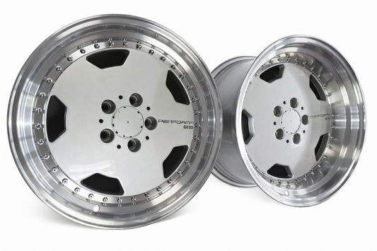 17" AERO III STYLE (PERFORMA 25) – F: 8J ET25 / R: 9.5J ET25 – 5x112
