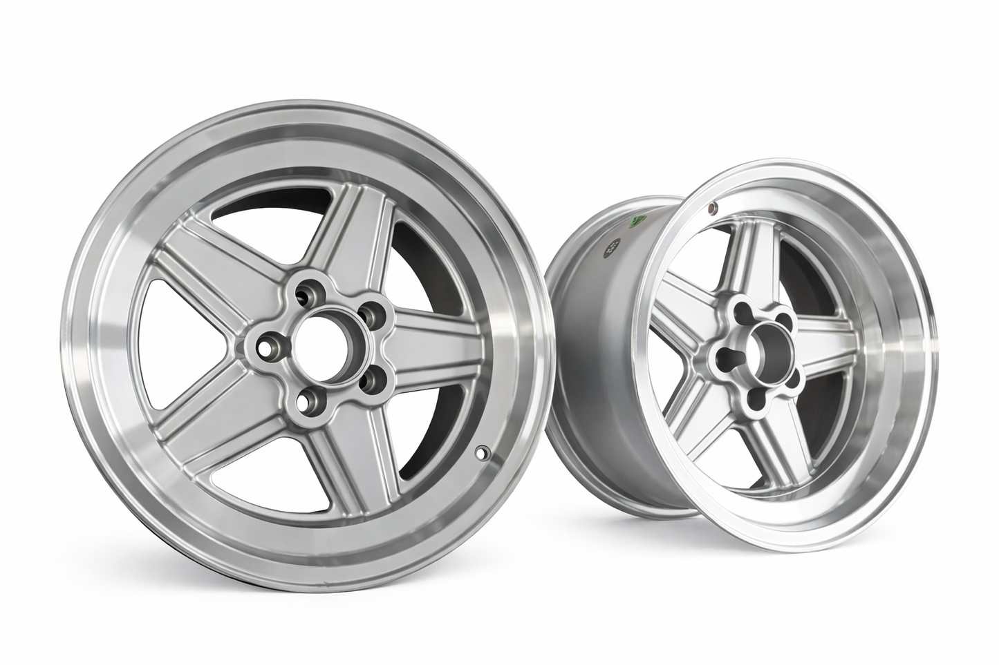 17" PENTA STYLE – F: 8J ET11 / R: 9J ET11 – 5x112