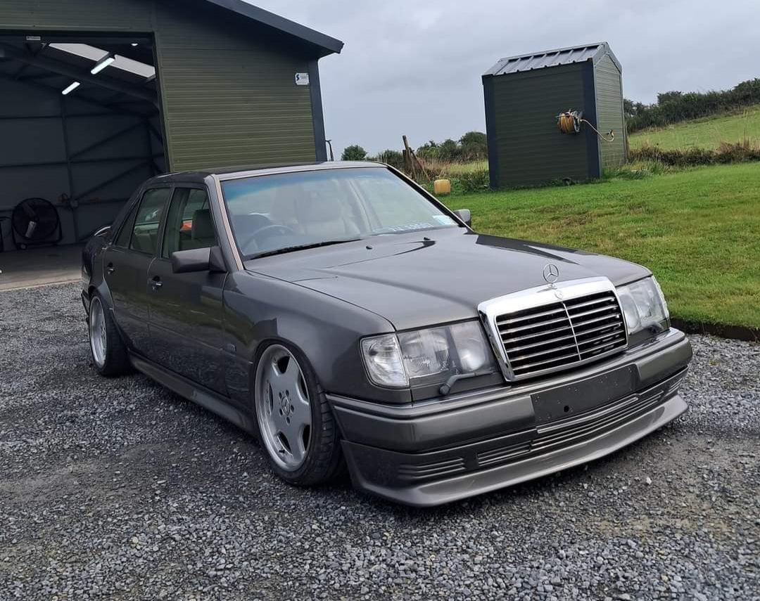 W124 SEDAN KAMEI STYLE SET