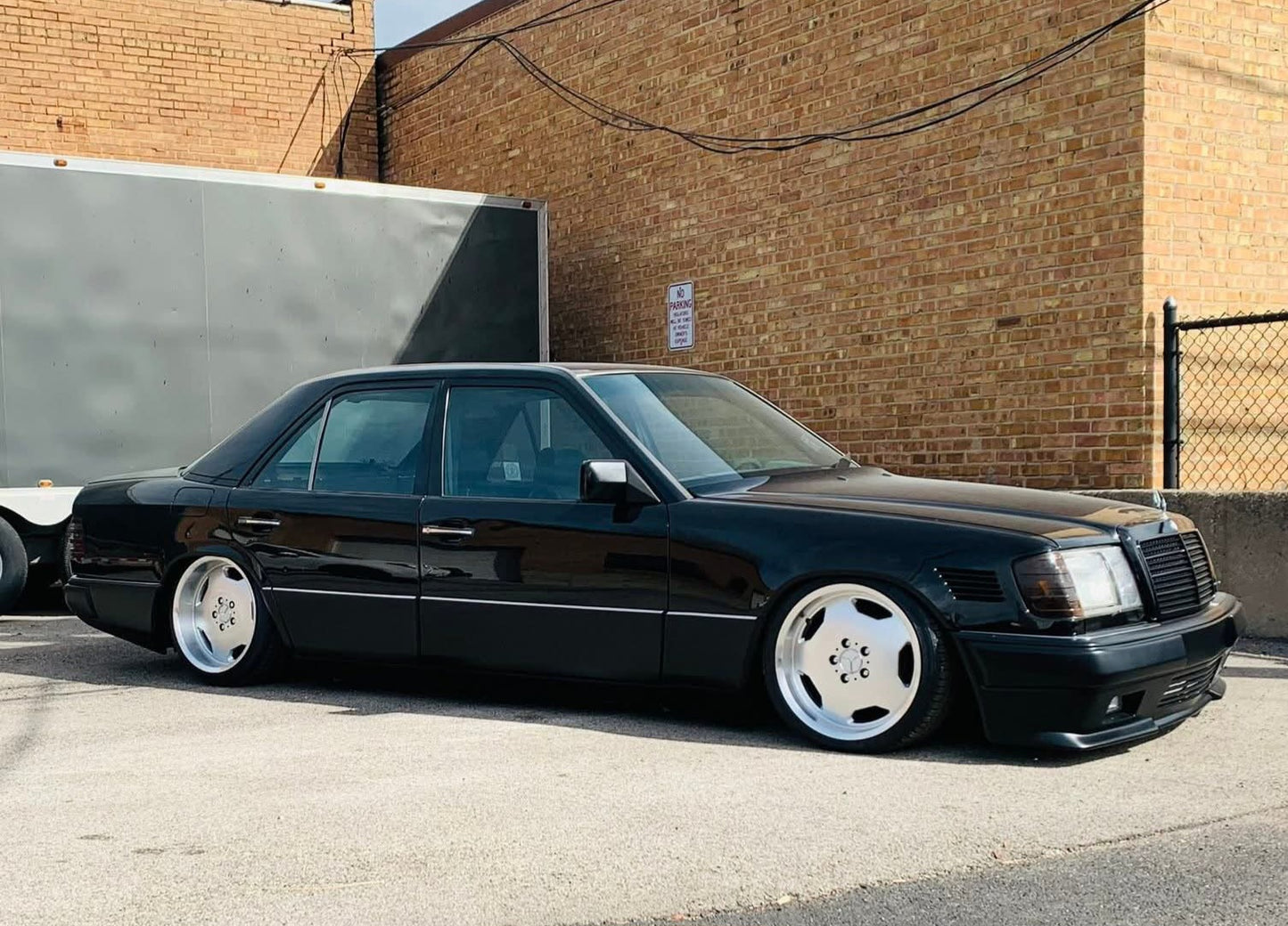 18" AERO II MONOBLOCK STYLE (NO STICKERS) – F: 8J ET30 / R: 9J ET30 – 5x112