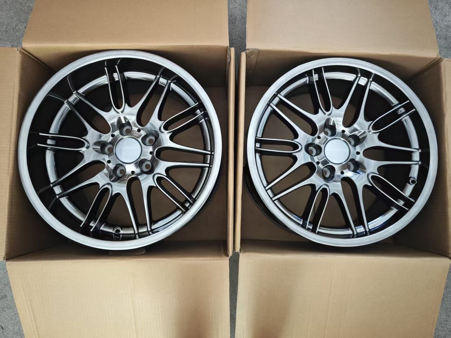 18" STYLE 65 M5 STYLE – F: 8J ET20 / R: 9.5J ET22 – 5x120