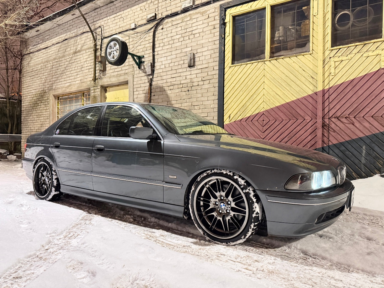 18" STYLE 65 M5 STYLE – F: 8J ET20 / R: 9.5J ET22 – 5x120