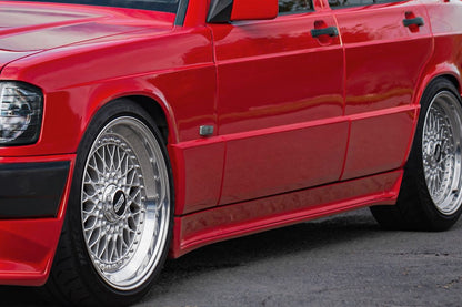 W201 AMG STYLE SIDE SKIRTS SET ABS PLASTIC