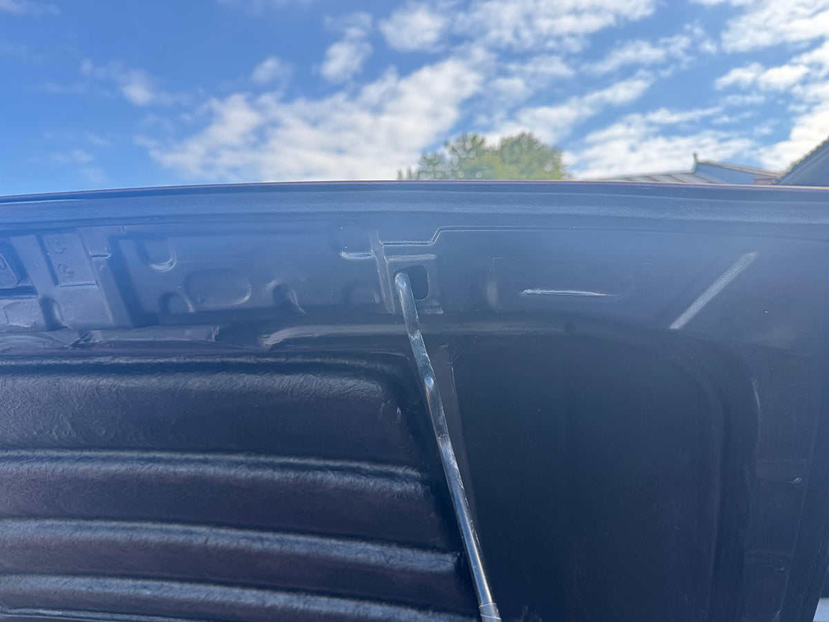 VW GOLF II HOOD/BONNET