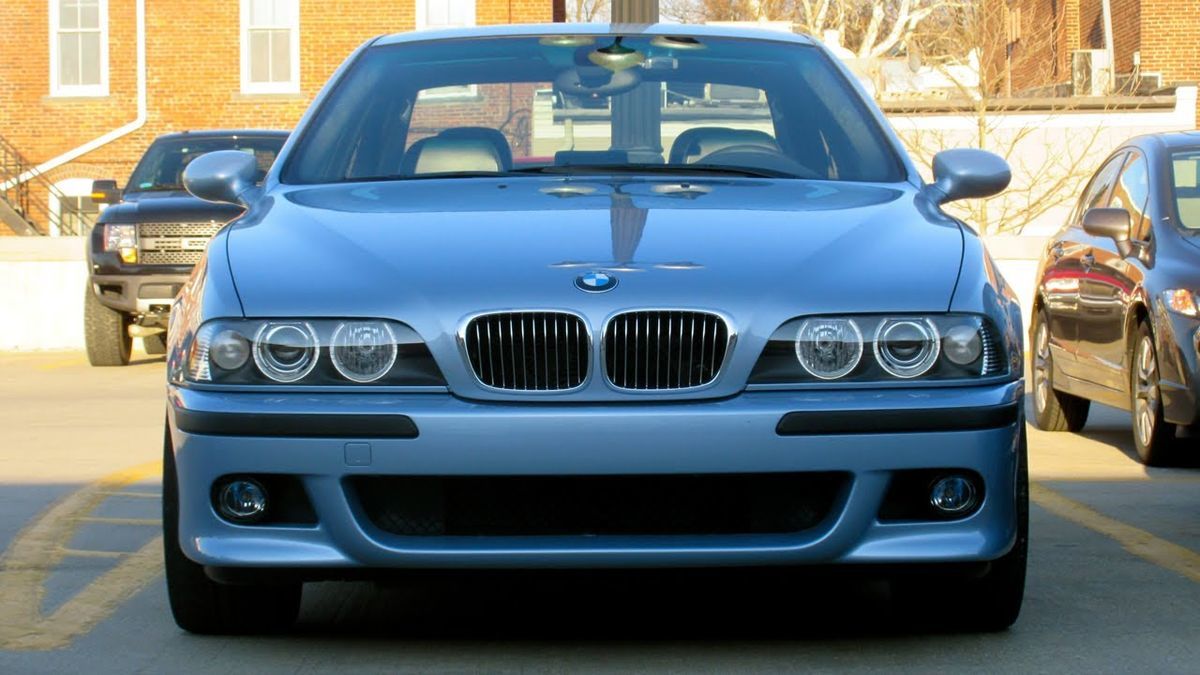 BMW E39 M-SPORT FRONT BUMPER ABS
