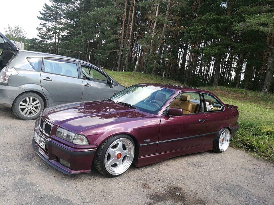 17" BBS RF STYLE – F: 8.5J ET30 / R: 10J ET30 – 5x112 / 5x120