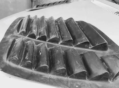 BMW E39 GTR STYLE HOOD + VENTS