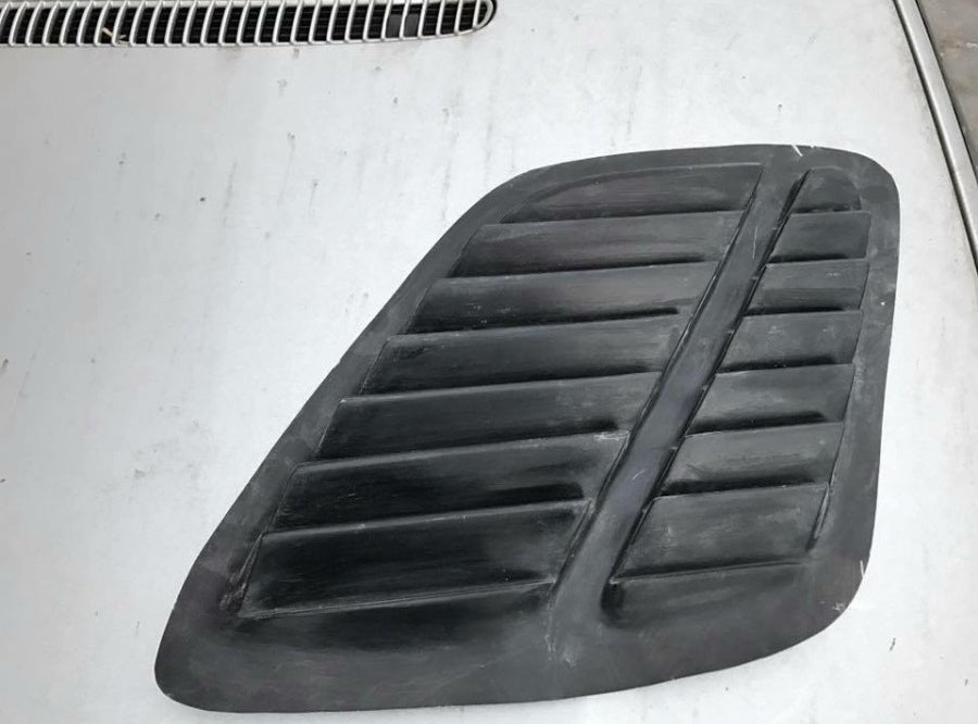 BMW E39 GTR STYLE HOOD + VENTS
