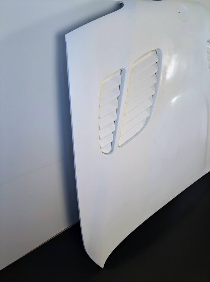 BMW E39 GTR STYLE HOOD + VENTS