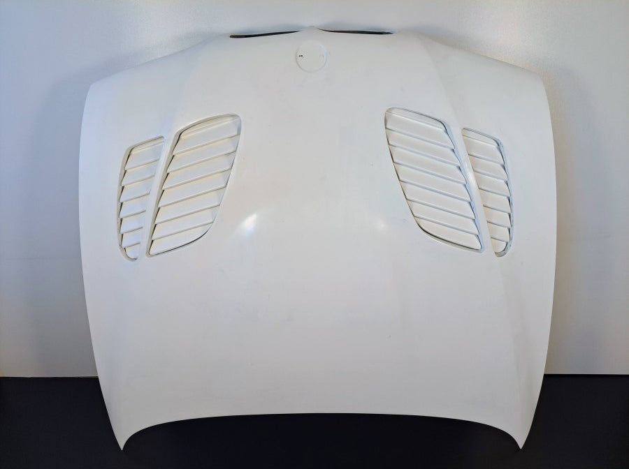 BMW E39 GTR STYLE HOOD + VENTS
