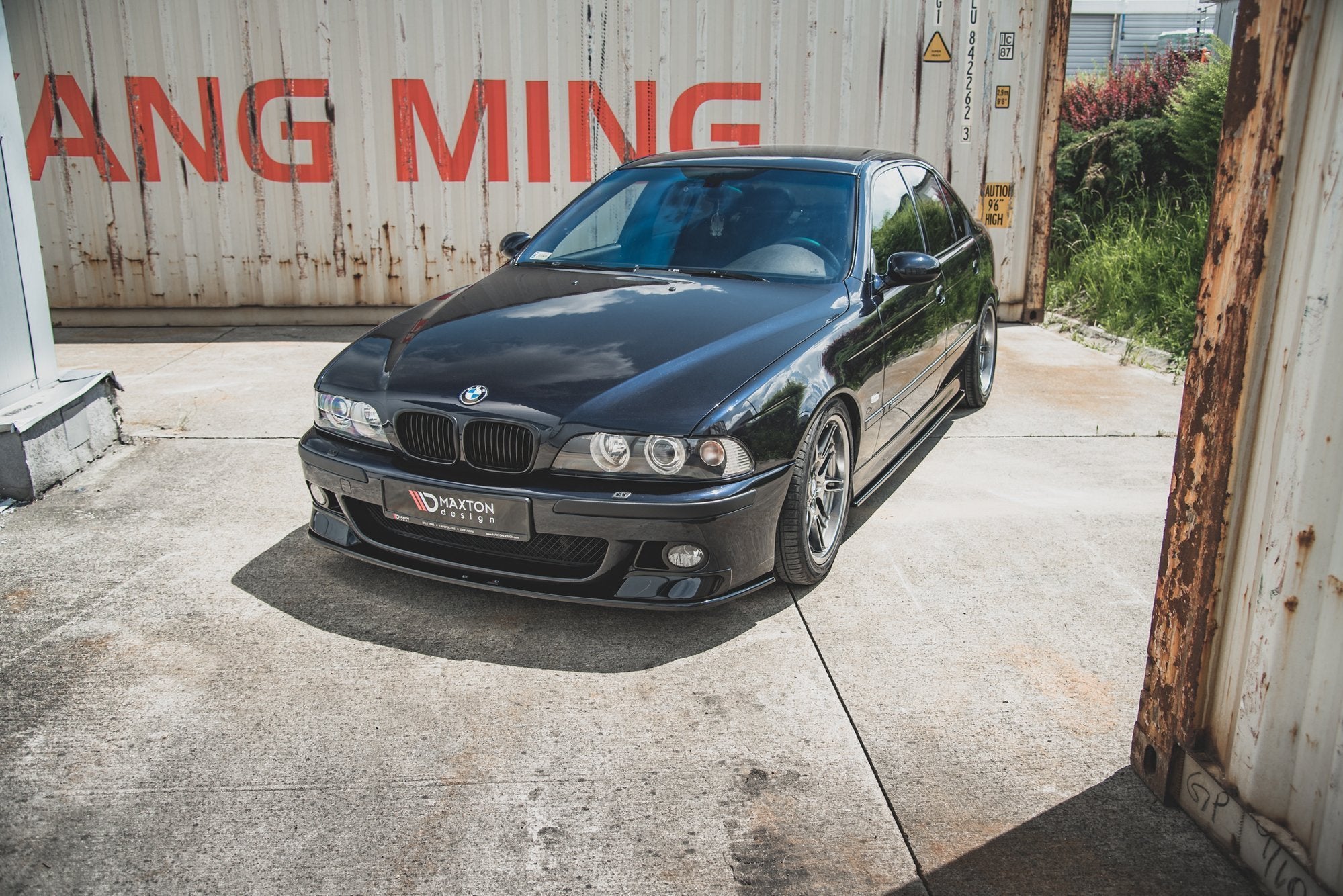 BMW E39 M-SPORT FRONT SPLITTER + FLAPS ABS