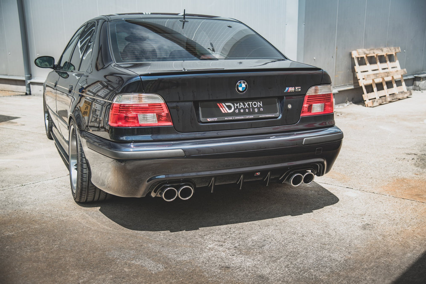 BMW E39 M-SPORT/M5 DIFFUSER ABS