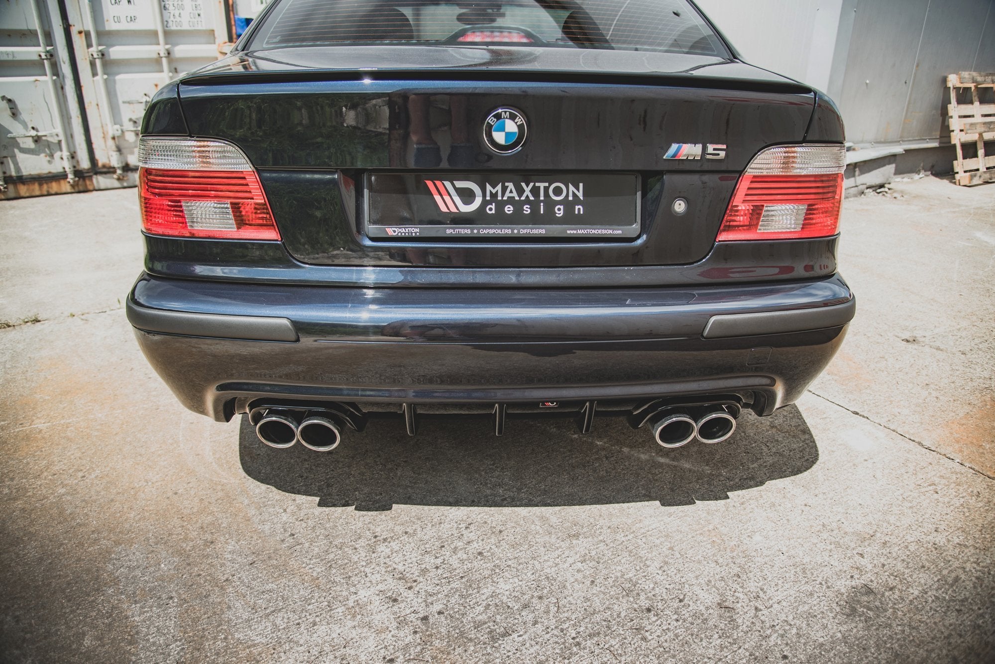 BMW E39 M-SPORT/M5 DIFFUSER ABS