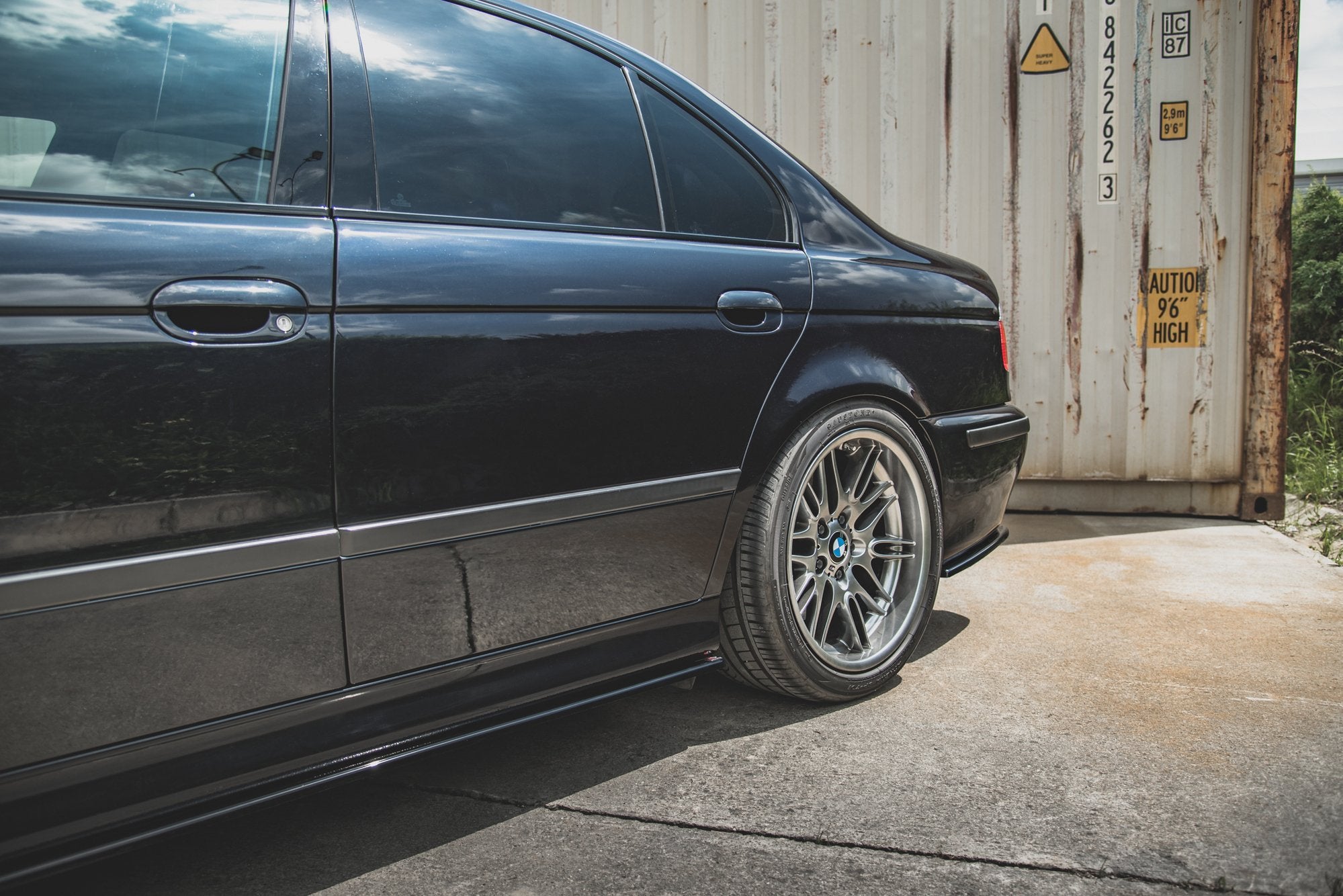 BMW E39 M-SPORT SIDE SKIRT SPLITTERS ABS