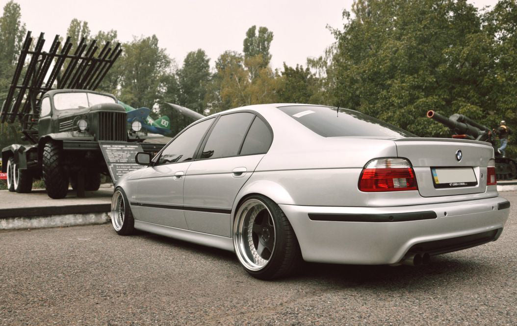 BMW E39 M-SPORT REAR DIFFUSER ABS