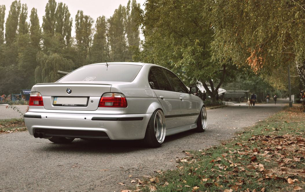 BMW E39 M-SPORT REAR DIFFUSER ABS