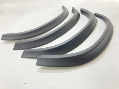 W201 16V FENDER FLARES SET