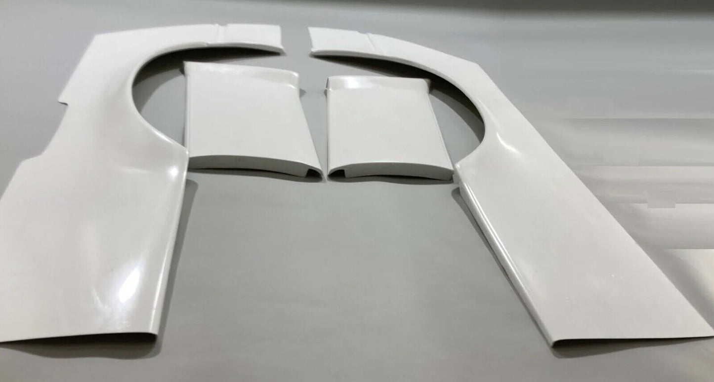 C124 COUPE E500/E60AMG-STYLE REAR FENDER FLARES