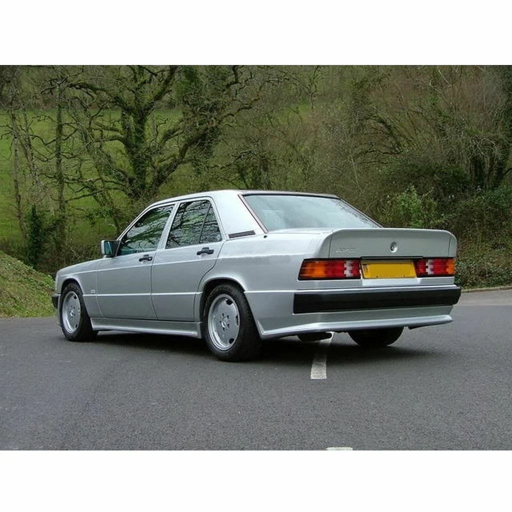 W201 AMG STYLE SIDE SKIRTS SET