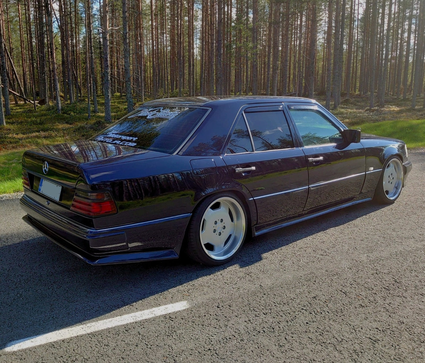 W124/C124 SEDAN/COUPE GEN 1 REAR BUMPER